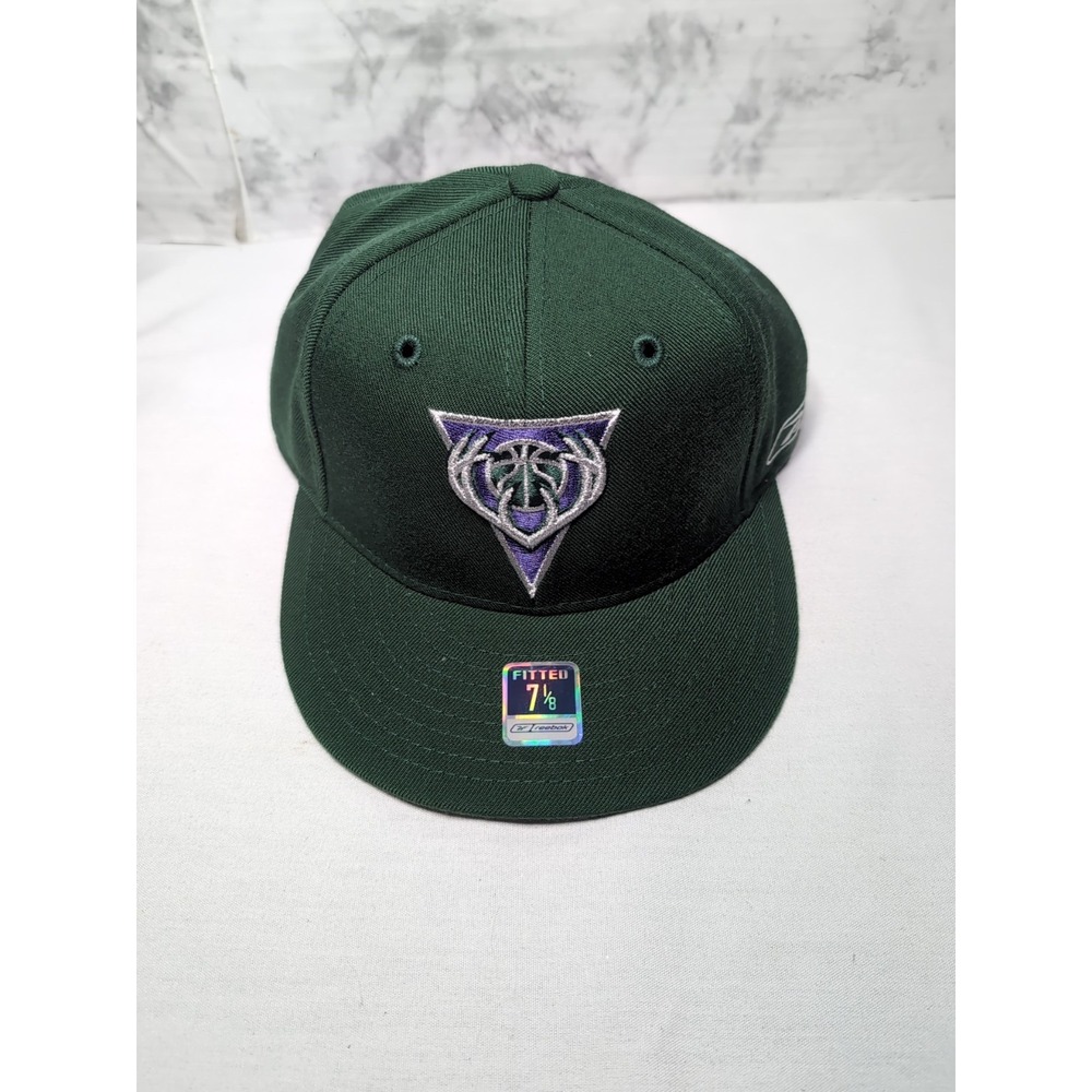 NWOT Milwaukee Bucks NBA Reebok Alternate Logo 7 1/8 Fitted Wool Cap Hat